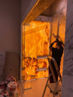 Облицовка Рейнбоу оникс в слэбах толщиной 20 мм